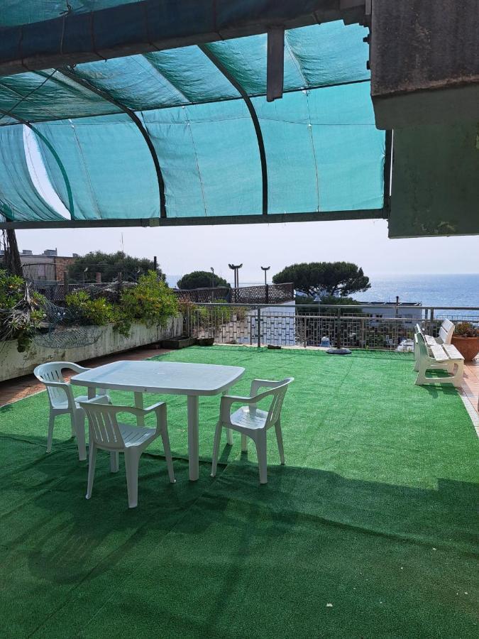 パリヌロ Terras Bed & Breakfast エクステリア 写真